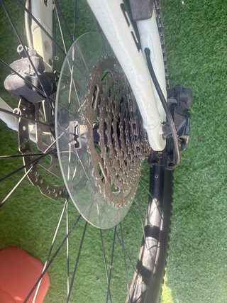Bicicleta Eléctrica Giant Fathom E2