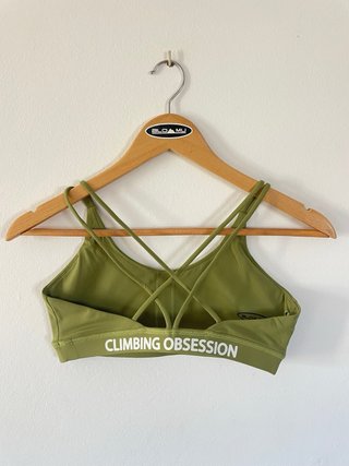 Top deportivo BLOMU verde