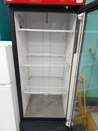 Nevera Coca-Cola con puerta de cristal