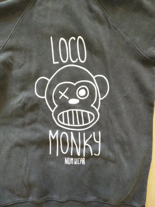 Sudadera NUM WEAR Talla S Negra Dibujo
