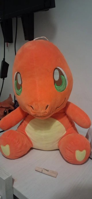 Peluche Charmander Pokémon Grande