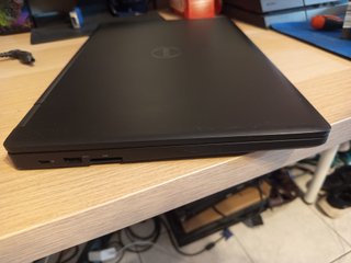 PC PORTATILE DELL LATITUDE 5580 i5 RETROILLUMINATO