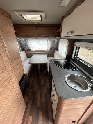 CARAVANA WEINSBERG 400 LK AÑO 2022