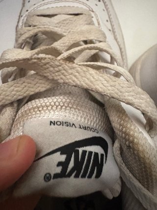 Zapatillas Nike Blancas y Negras