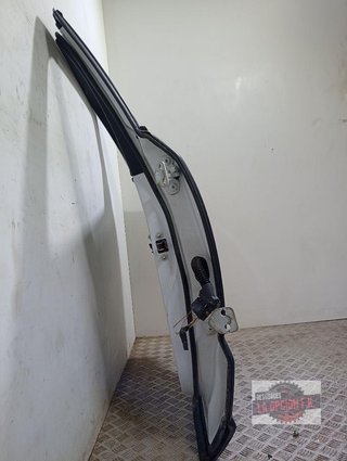 PUERTA TRASERA IZQUIERDA Jaguar E-PACE (07.2017->)