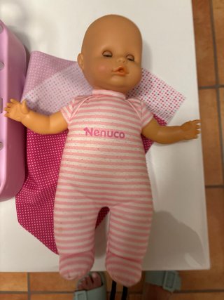 Cuna Nenuco con Muñeca y Accesorios