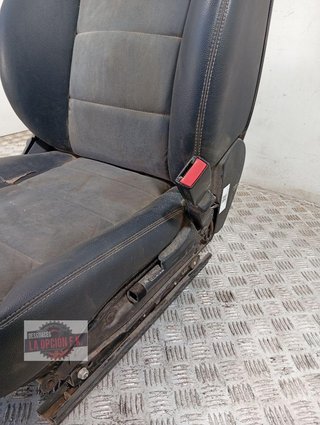 ASIENTO DELANTERO DERECHO Mercedes-Benz ML (BM 164)(03.2005->)