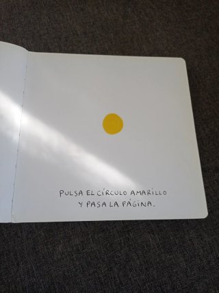 Un libro de Hervé Tullet