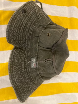 Gorro Mr. Happiness y Gorro Montañero