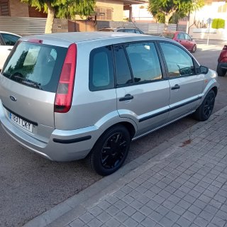 Ford Fusion 2003