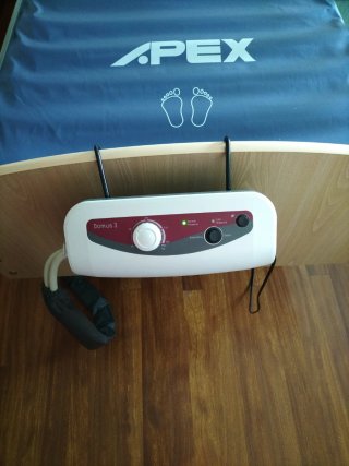Cama articulada Tecnimoem + colchón antiescaras