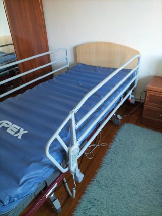 Cama articulada Tecnimoem + colchón antiescaras
