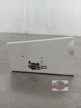 TAPA EXTERIOR COMBUSTIBLE Ford Transit Bus (FY)(2000->)