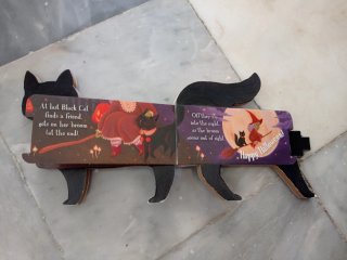 Cuento de Halloween One Black Cat