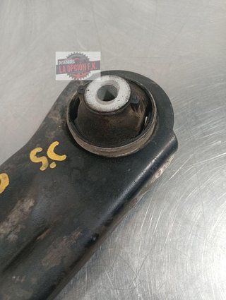 BRAZO SUSPENSION INFERIOR DELANTERO DERECHO Nissan Micra (K12E)(11.2002->)