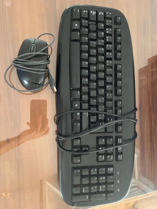 Teclado y ratón USB negros