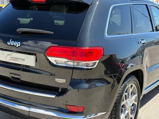 Jeep Grand Cherokee / Summit / 250 caballos / 2017