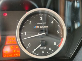 ✅️BMW X6  M50D-381CV‼️5 plazas año 2012