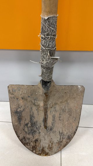 PALA HERRAMIENTA