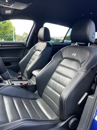 Volkswagen Golf 7.5 R 300 Akrapovic
