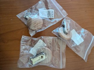 Pack 3 Pinzas Chupetero Madera