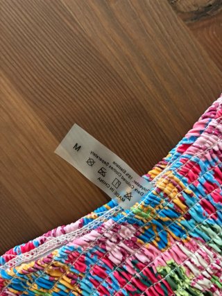 Bikini floral multicolor con fruncido