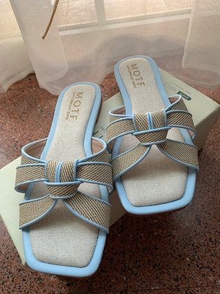 Chanclas Mote Mujer Beige y Azul