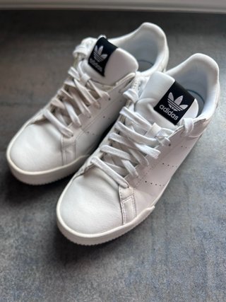Zapatillas Adidas Blancas Talla 41.5. No envios