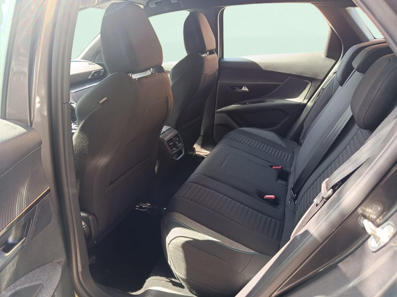 Peugeot 3008 2023, foto 17