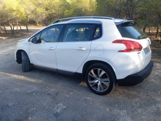 Peugeot 2008 2015