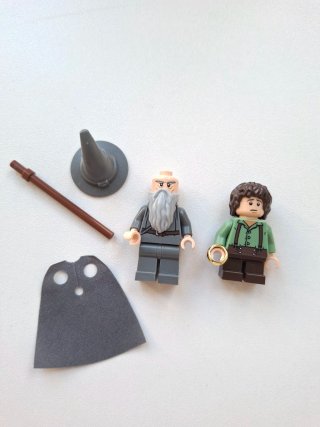 Lego Gandalf y Frodo