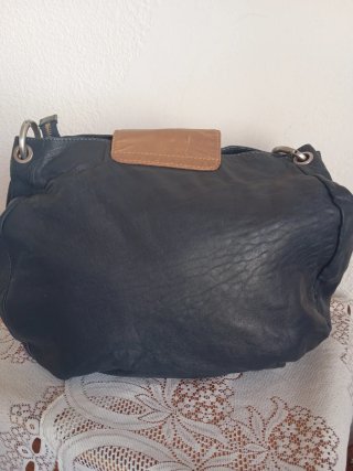 Bolso Uterque Piel Azul marino, casi negro y Marró