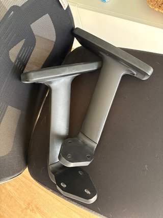Silla de escritorio ergonómica negra