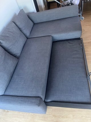Sofá chaiselongue/cama con canape para almacenaje