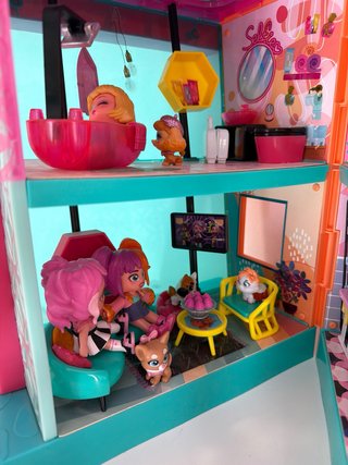 Kookyloos Casa con Muebles. Caravana con el coche.