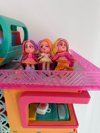 Kookyloos Casa con Muebles. Caravana con el coche.