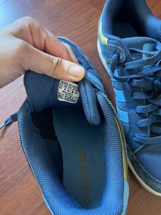 Zapatillas Adidas Varial Low Azul y Dorado
