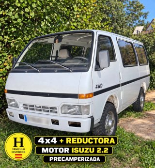 Furgoneta Midi 4x4 + reductora pre-camperizada