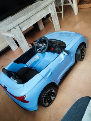 Coche eléctrico Audi RS e-tron GT niños