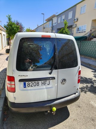 Volkswagen Caddy 2012