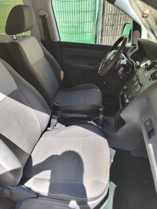 Volkswagen Caddy 2012