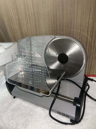 Cortadora de fiambre Electrica (NUEVO)