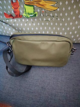 Bolso bandolera Guess verde