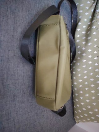 Bolso bandolera Guess verde
