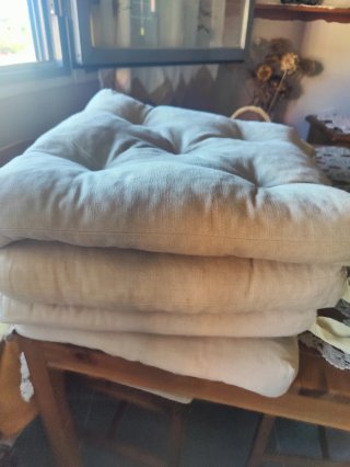 4 Cojines Ikea Beige