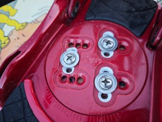 Tabla de Snowboard + Fijaciones + funda Burton