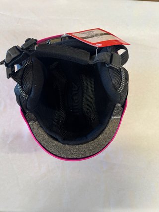 Casco de esquí rosa