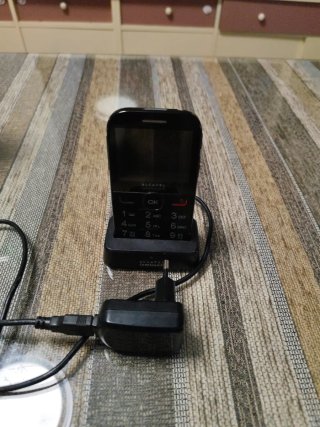 Teléfono Móvil Alcatel One Touch Negro