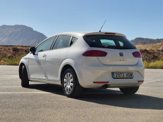 SEAT Leon 1.4 MPI 86CV Emoción 5p