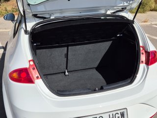 SEAT Leon 1.4 MPI 86CV Emoción 5p